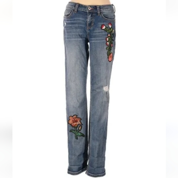 Velvet Oak Women's/Jr‎ Floral Embroidered Jeans 11 - Picture 1 of 9